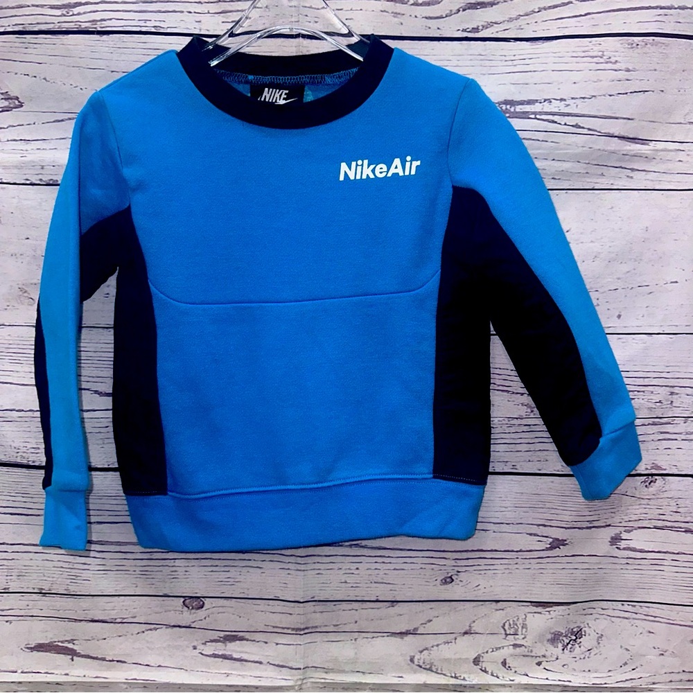 New Nike Air Boy Long-Sleeve Crewneck Sweatshirt Size 2t